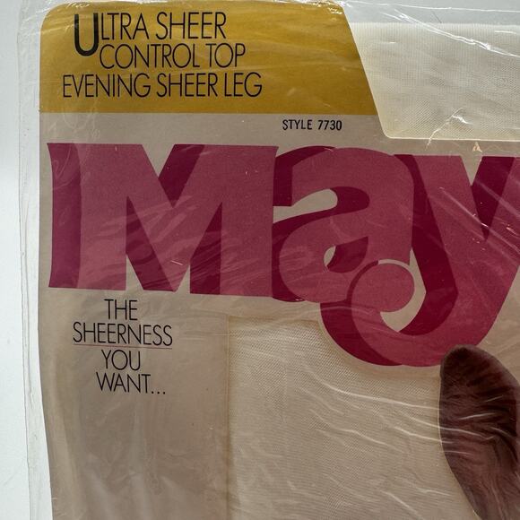 Mayer Bunny Ultra Sheer Control Top Sandalfoot Med Tall White 80’s Pantyhose - Picture 3 of 7